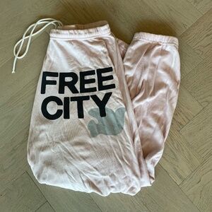 Free City Sweatpants